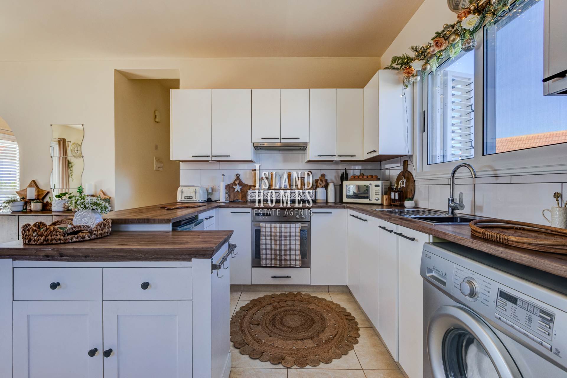 2 bedroom Bungalow in Liopetri, Famagusta, Cyprus – PdL106