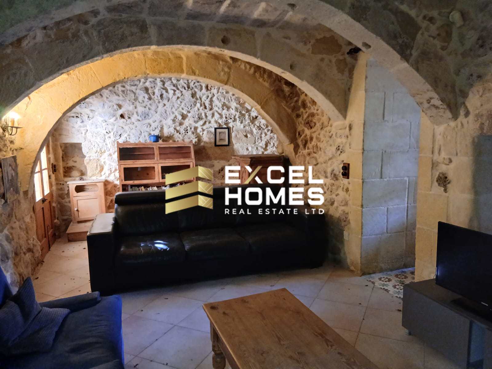 3 bedroom Farmhouse in Xaghra, Malta – 65781