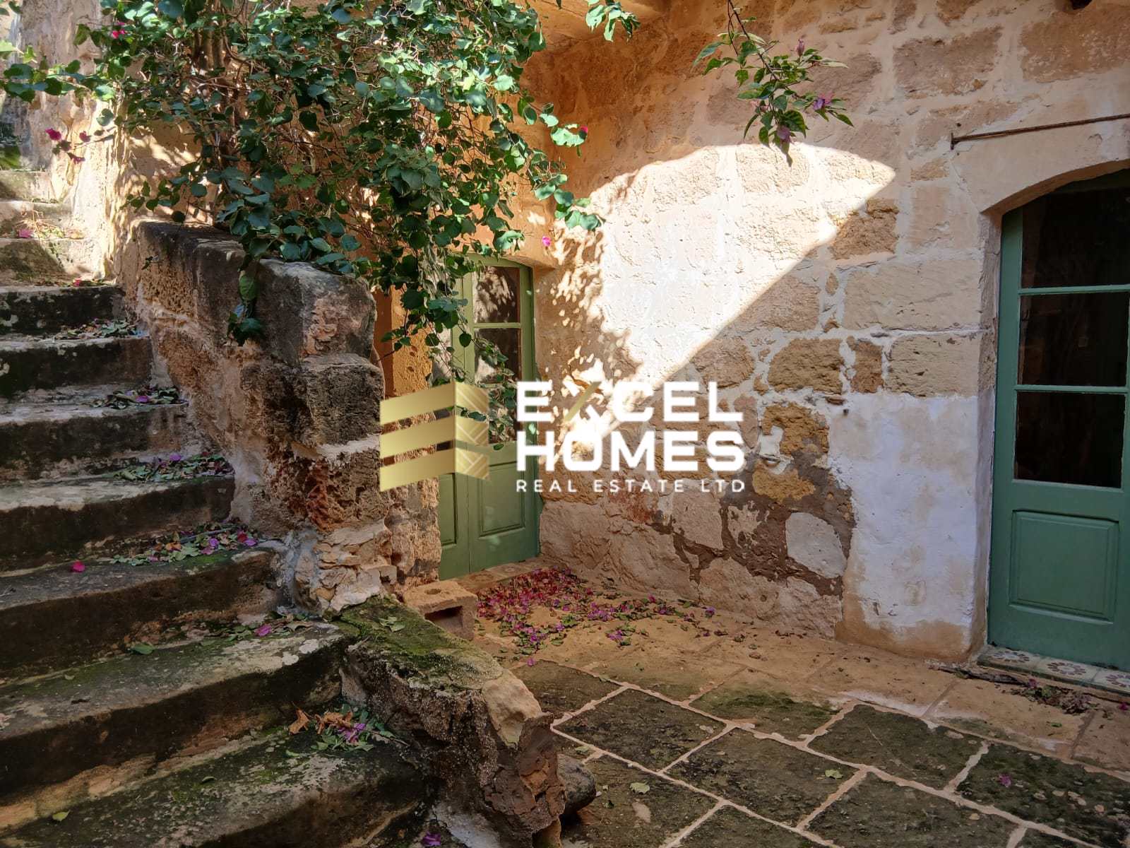 3 bedroom Farmhouse in Xaghra, Malta – 65781