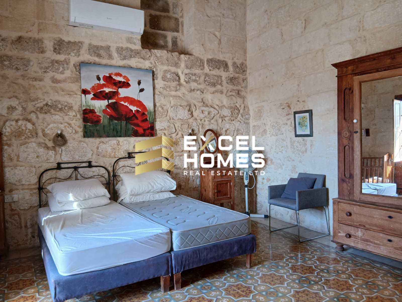 3 bedroom Farmhouse in Xaghra, Malta – 65781