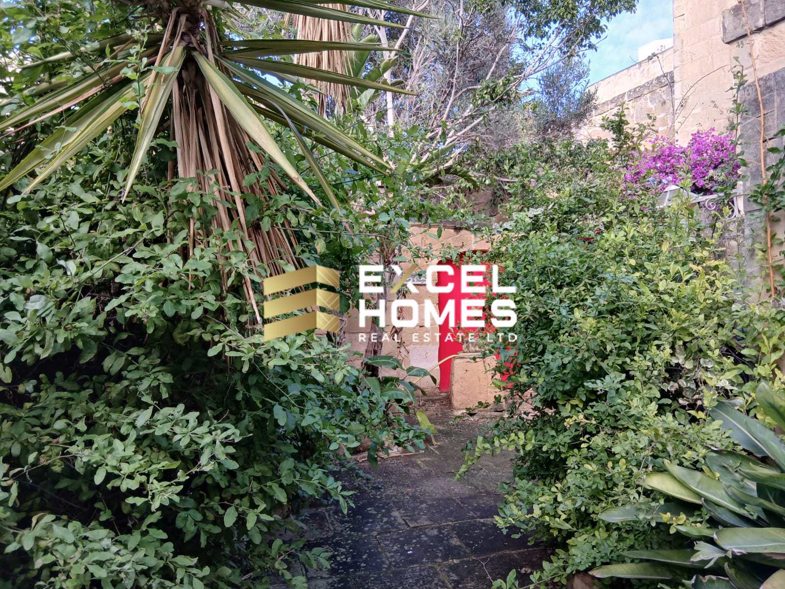 2 bedroom Farmhouse in Xaghra, Malta – 65771