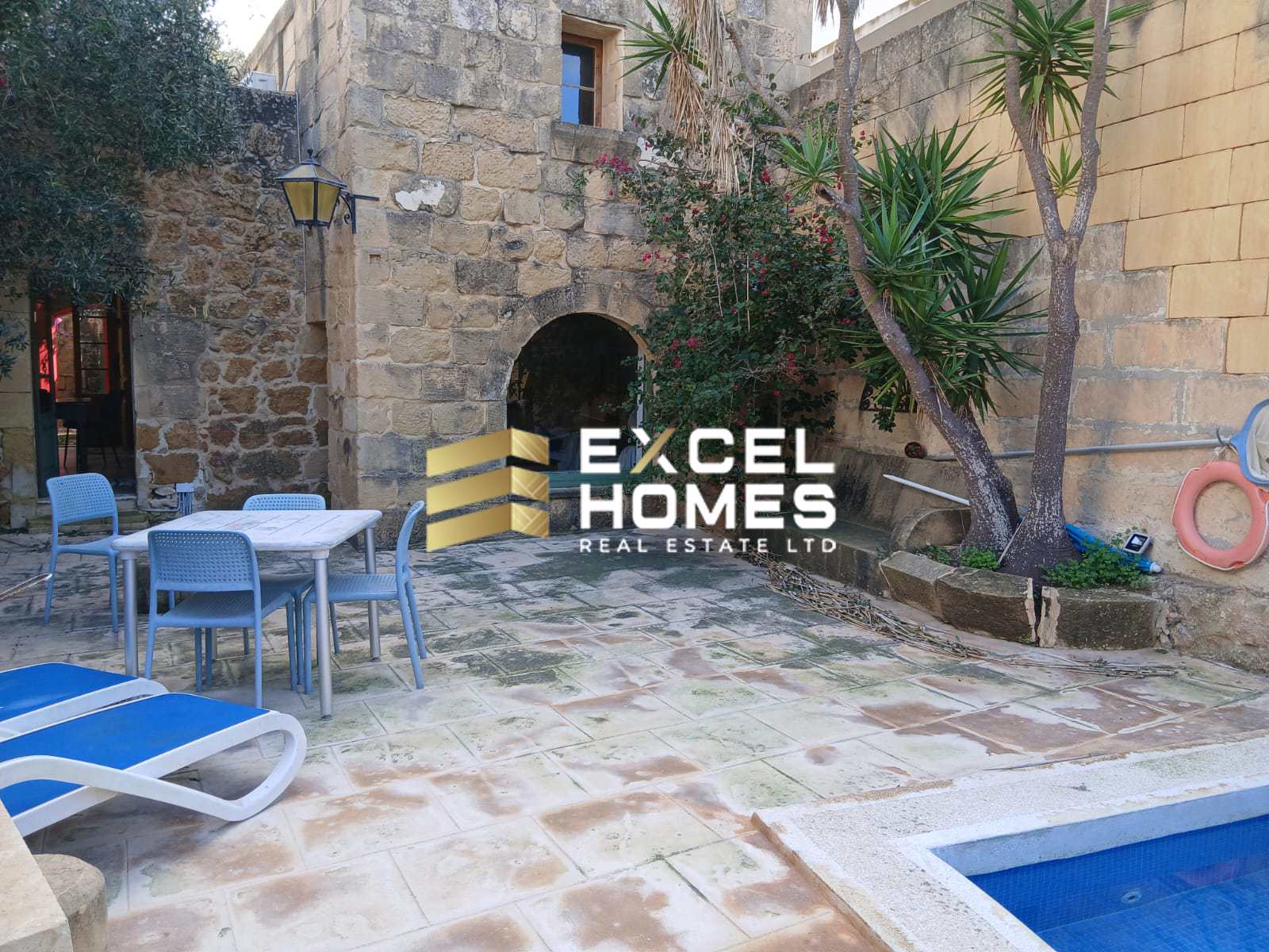 2 bedroom Farmhouse in Xaghra, Malta – 65771