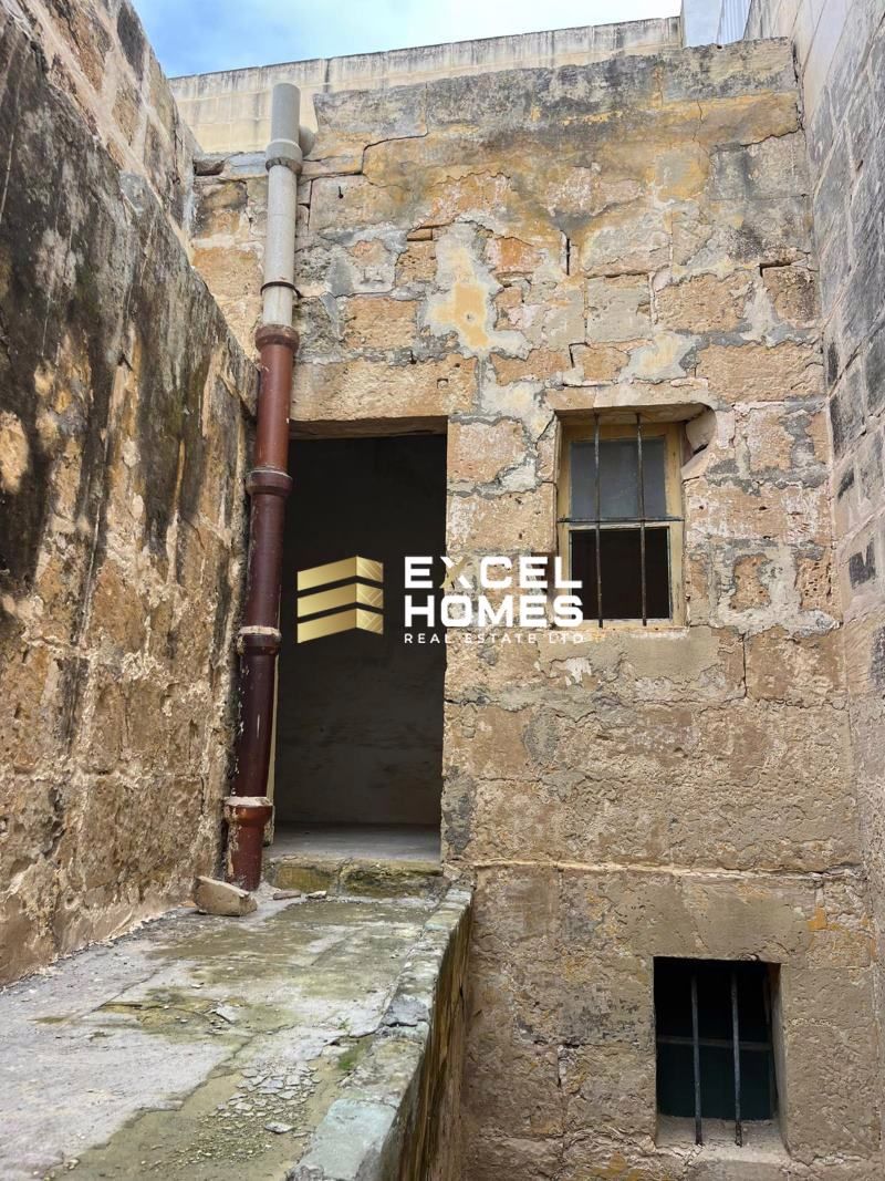 2 bedroom Townhouse in Zebbug, Malta – 65671