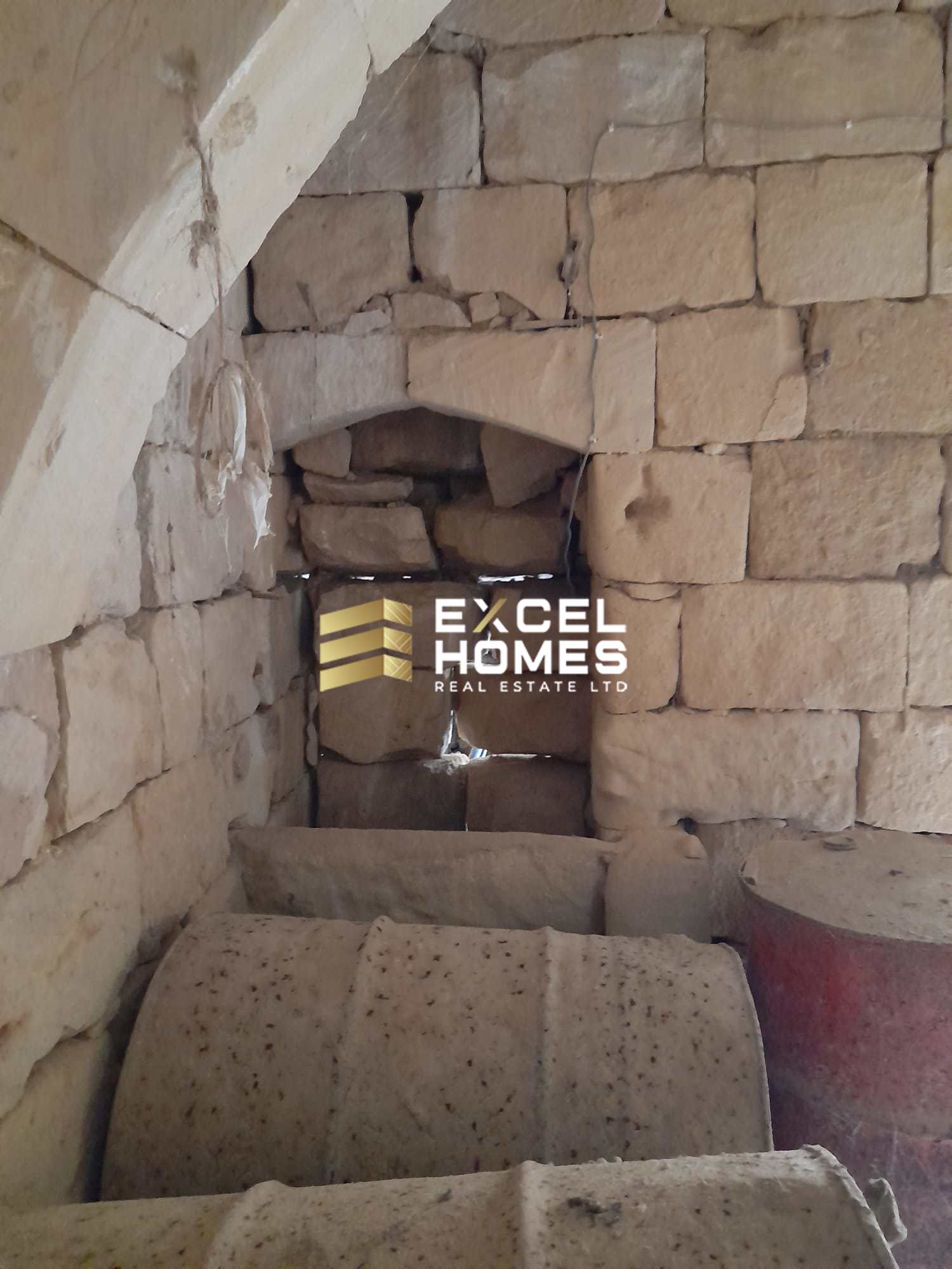 3 bedroom Farmhouse in San Lawrenz, Malta – 65643