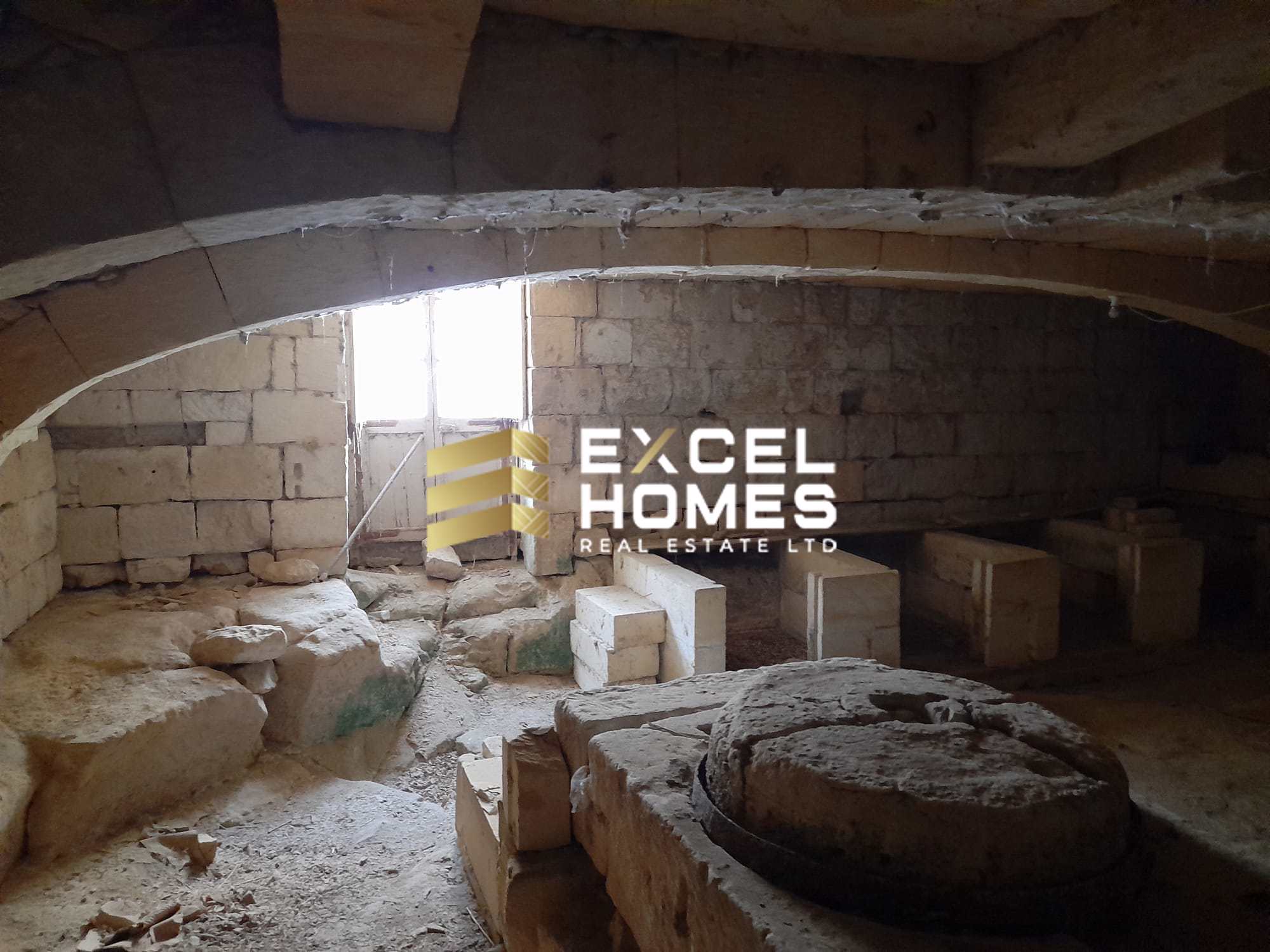 3 bedroom Farmhouse in San Lawrenz, Malta – 65643