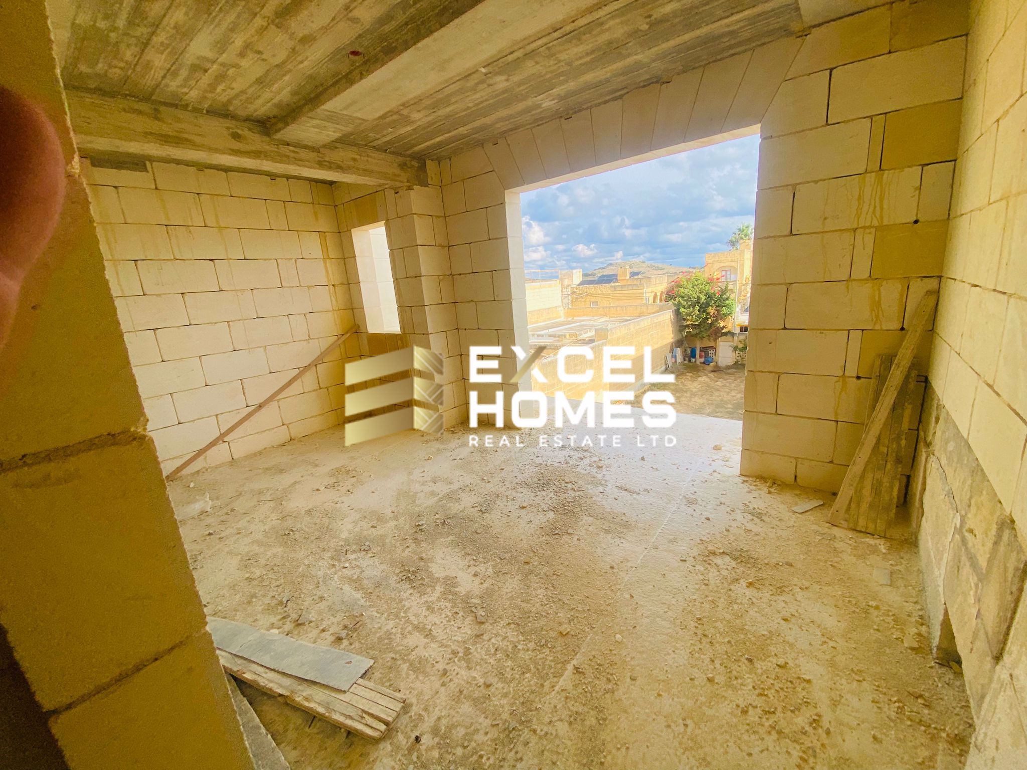 3 bedroom Apartment in Kercem, Malta – 65615