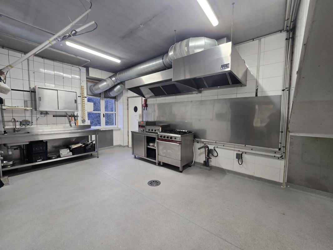 immeuble in Salmiech, Aveyron, France