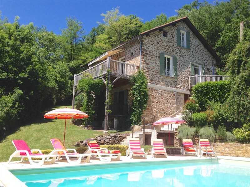 6 bedroom maison de campagne in 5 Mn De Figeac, Lot, France