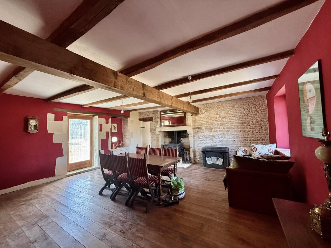 3 bedroom propriete in Chaunay, Vienne, France