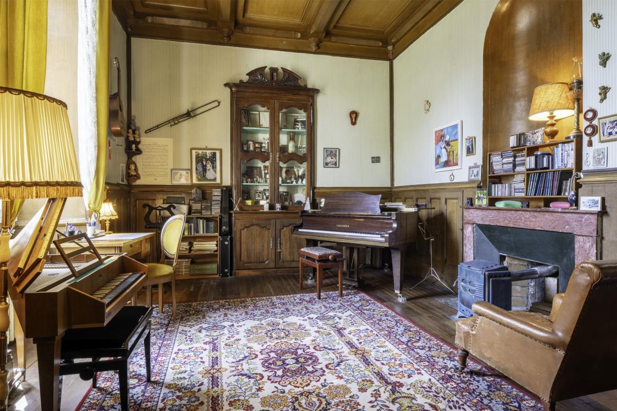 8 bedroom demeure in Castelnau Montratier, Lot, France