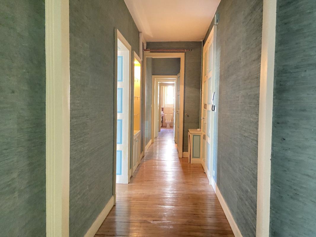 2 bedroom appartement bourgeois in Brive La Gaillarde, Corrèze, France