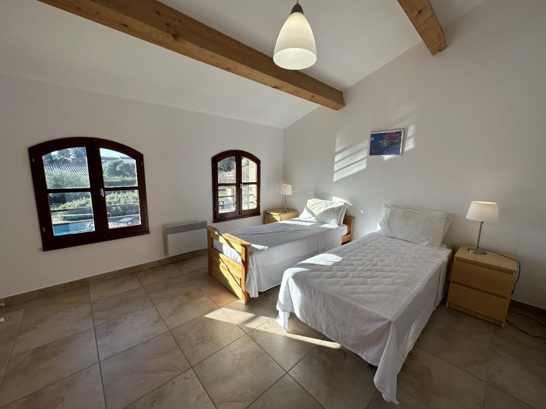 6 bedroom villa in Montouliers, Hérault, France