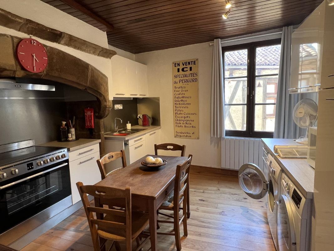 2 bedroom maison de ville in Figeac, Lot, France