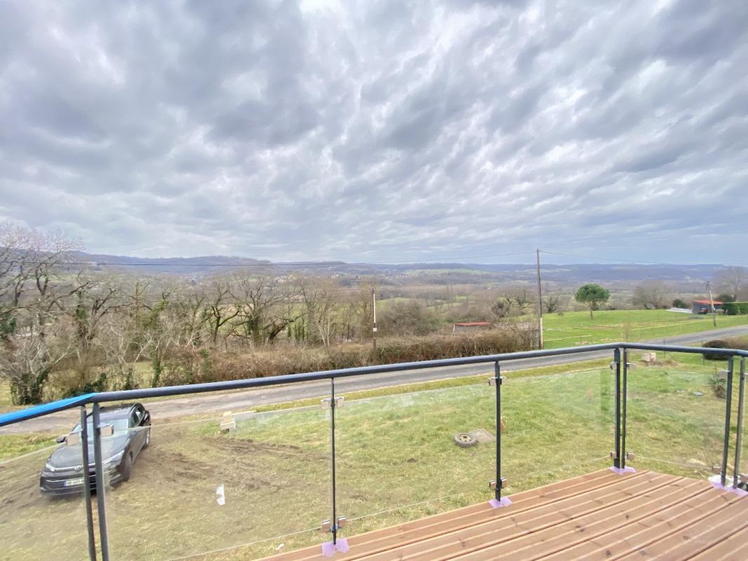 5 bedroom maison recente in Belmont Bretenoux, Lot, France