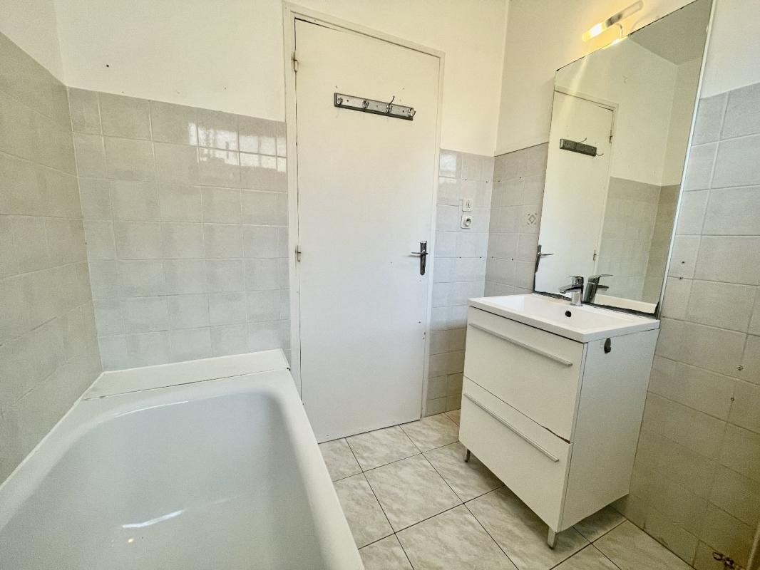 2 bedroom t3 in Millau, Aveyron, France