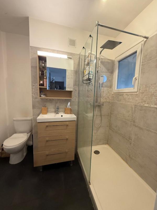 2 bedroom appartement renove in Avignon, Vaucluse, France