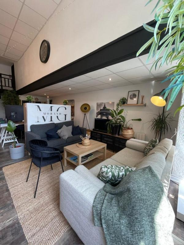 local commercial in Cavaillon, Vaucluse, France