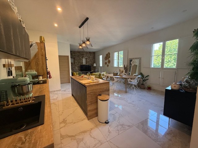 2 bedroom t3 in Fontaine De Vaucluse, Vaucluse, France