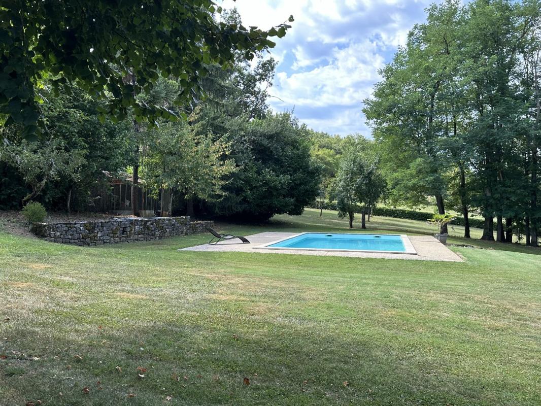 7 bedroom maison de maitre in La Chapelle Aux Saints, Corrèze, France