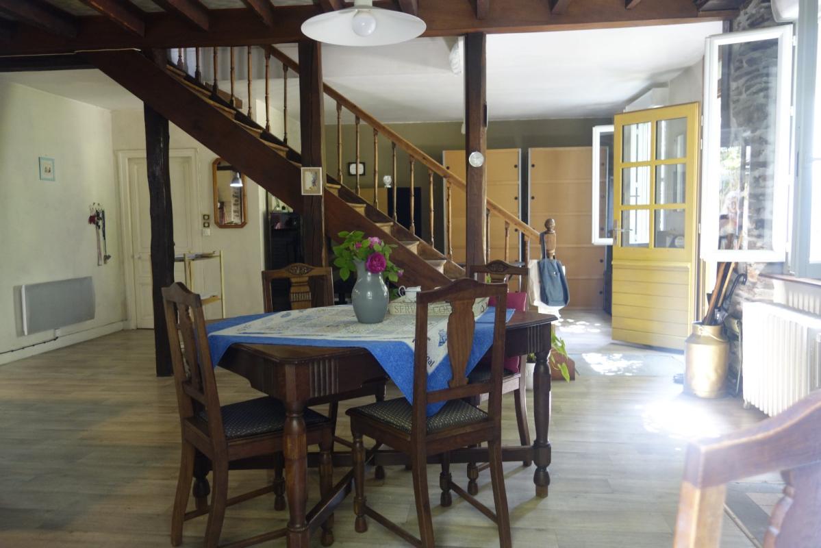 4 bedroom maison in Saint Yrieix La Perche, Haute-Vienne, France