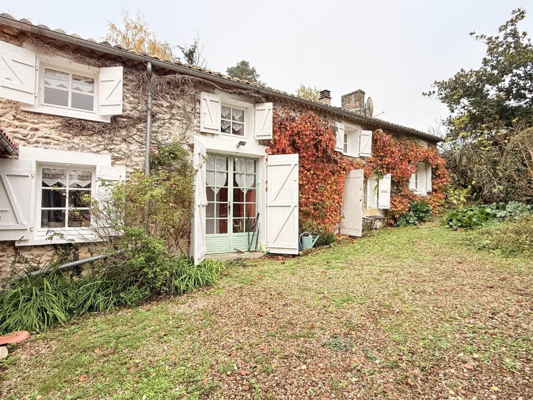3 bedroom maison in Rougnac, Charente, France