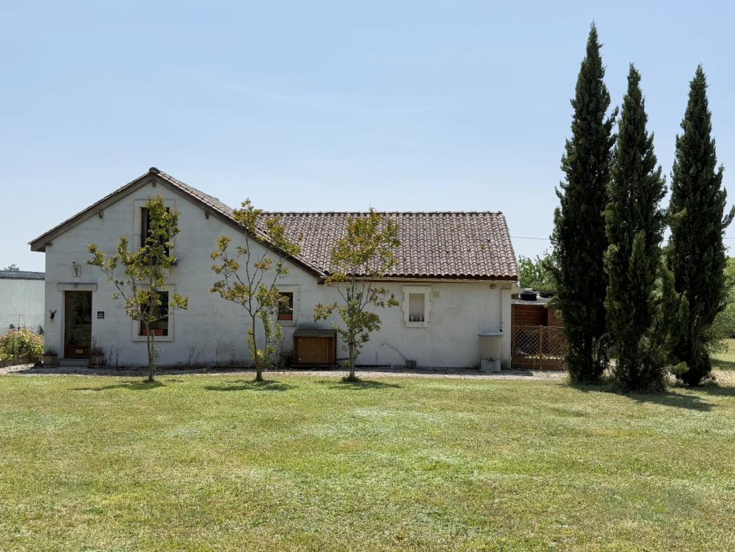 3 bedroom maison in Cherval, Dordogne, France