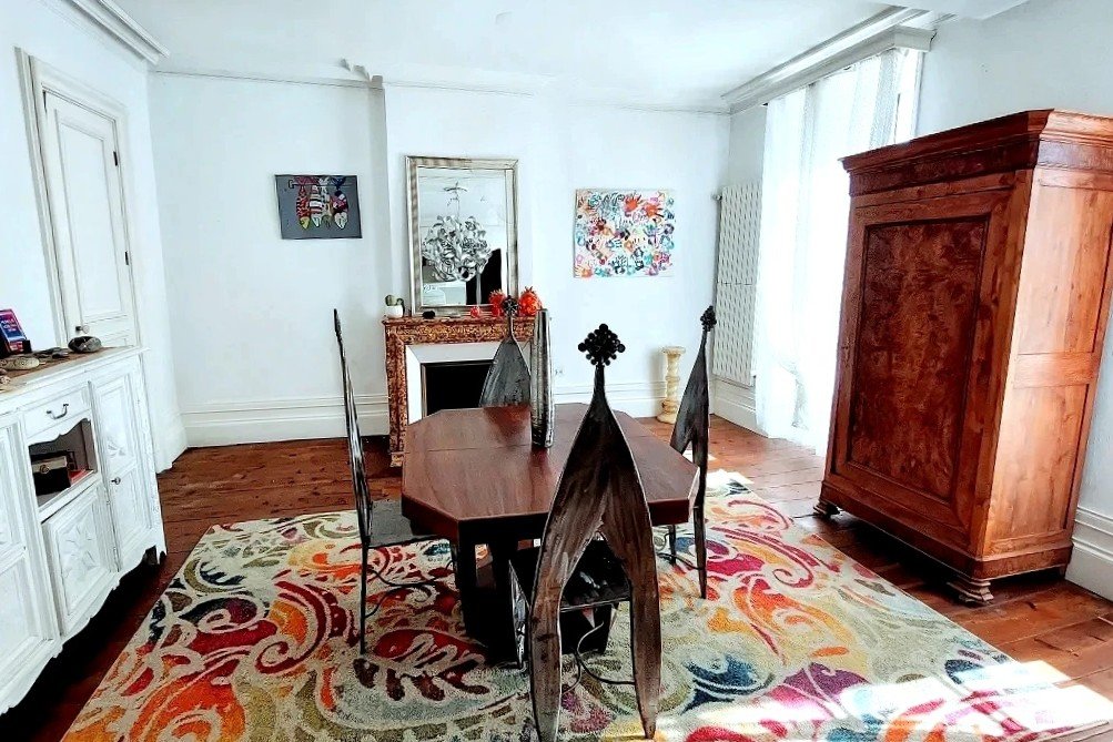 6 bedroom maison de maitre in Saint Porchaire, Charente-Maritime, France