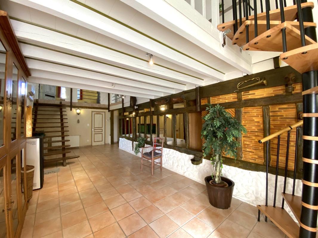 4 bedroom maison in Celles, Dordogne, France