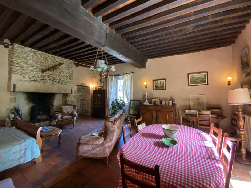 4 bedroom manoir in Busserolles, Dordogne, France