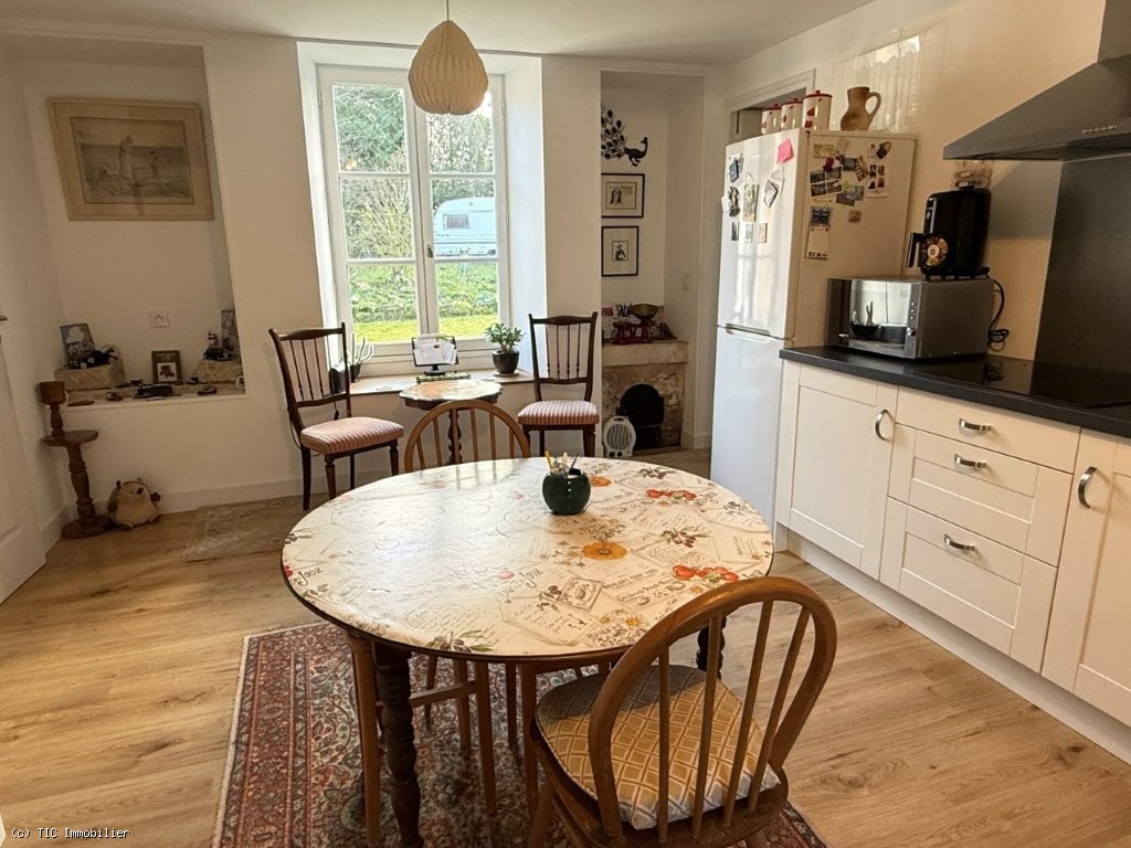 2 bedroom House in Ruffec, France – r7410