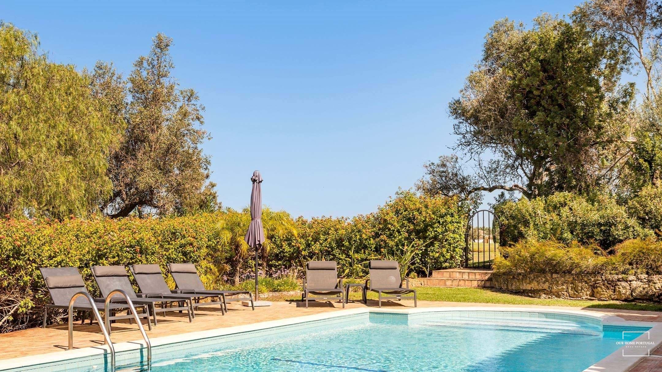 3 bedroom Villa in Estômbar E Parchal, Algarve, Portugal – OHP 001- 545