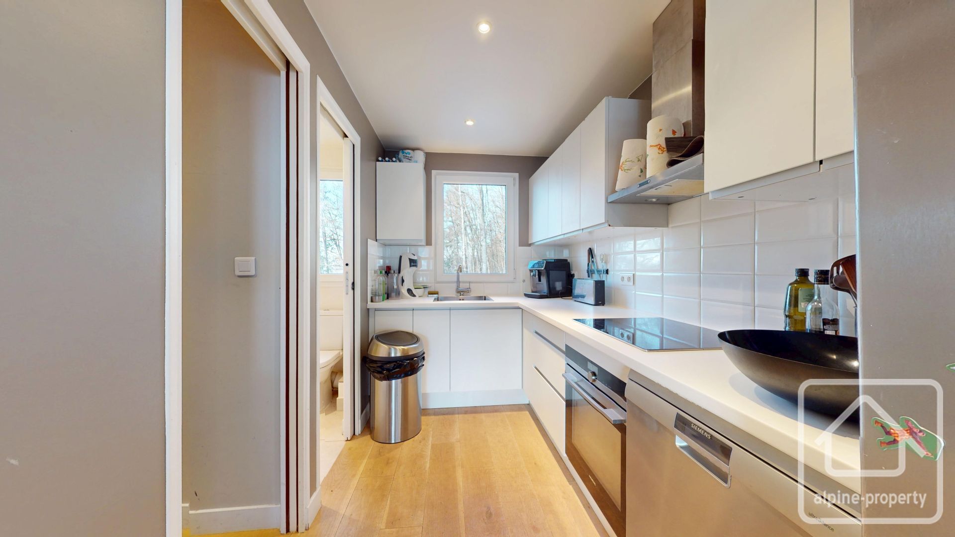 A Splendid Renovated Duplex With 3 Bedrooms And A Mountain Sleeping Area, Offering Breathtaking Views In The Heart Of Les Carroz. – GRANDVANS