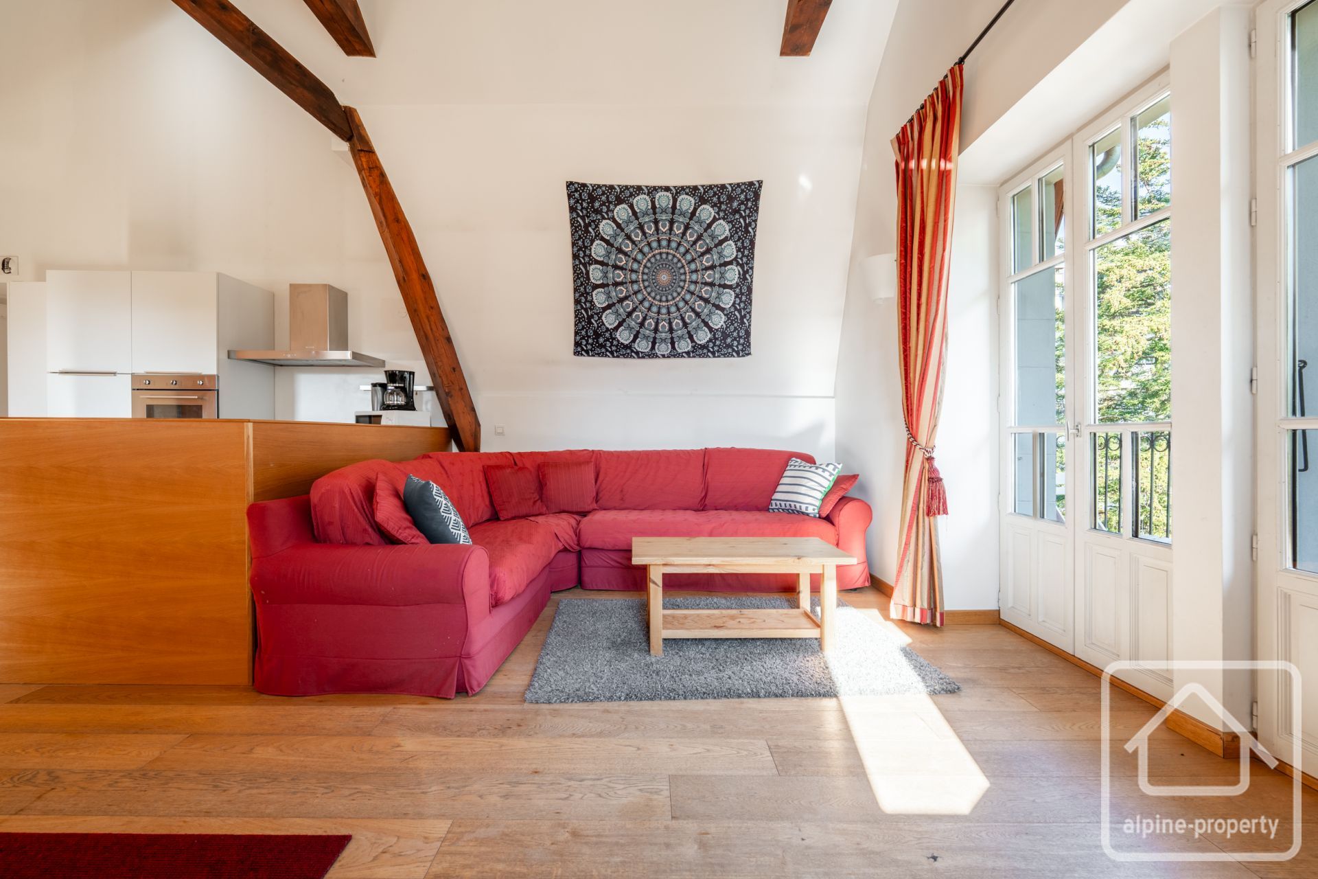 Two Bedroom Apartment With Stunning Mont Blanc Views In A Historic Art Nouveau Villa With Parking Included And Option To Purchase Garages. – FLEURY8