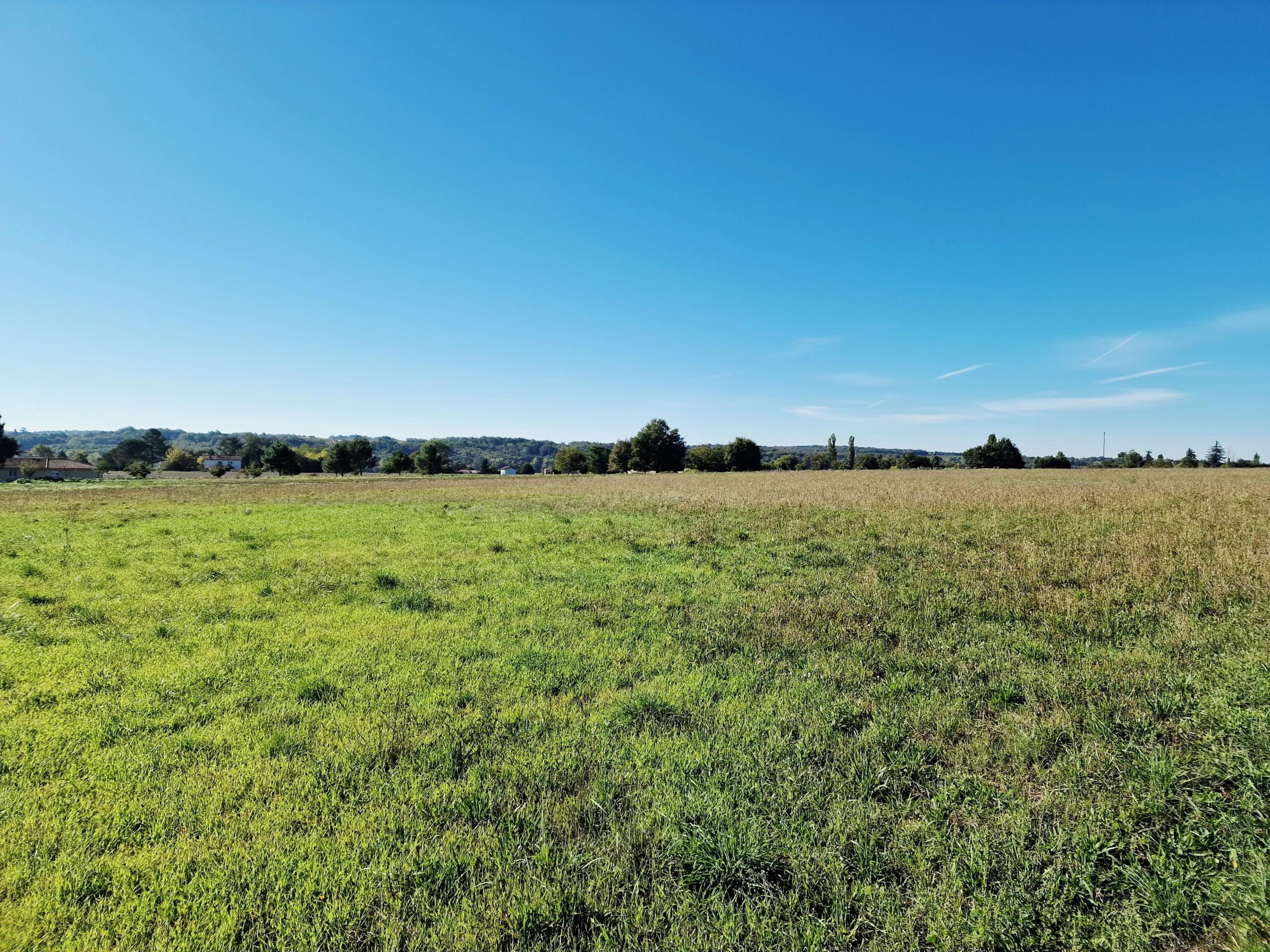 Charming French Country Farmhouse to Renovate, Aquitaine – France – BVI83249