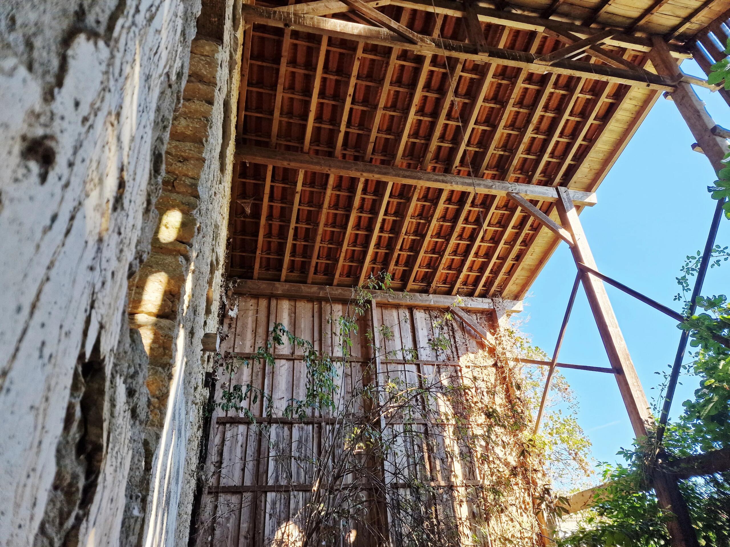 Charming French Country Farmhouse to Renovate, Aquitaine – France – BVI83249