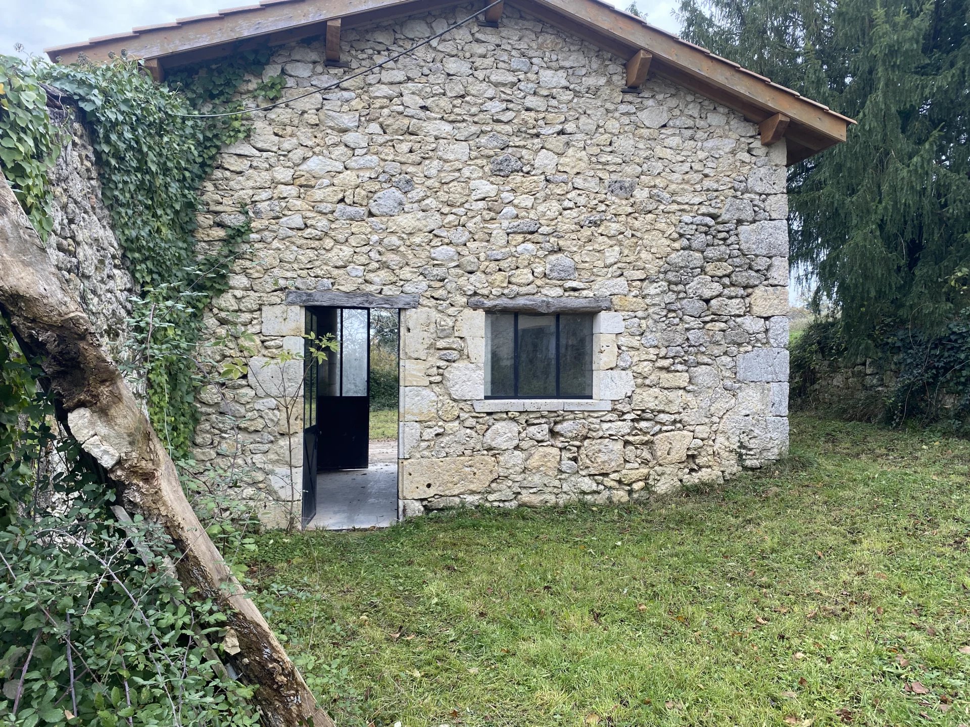 Renovation Project – Stone Building, Midi-Pyrénées – France – BVI83672