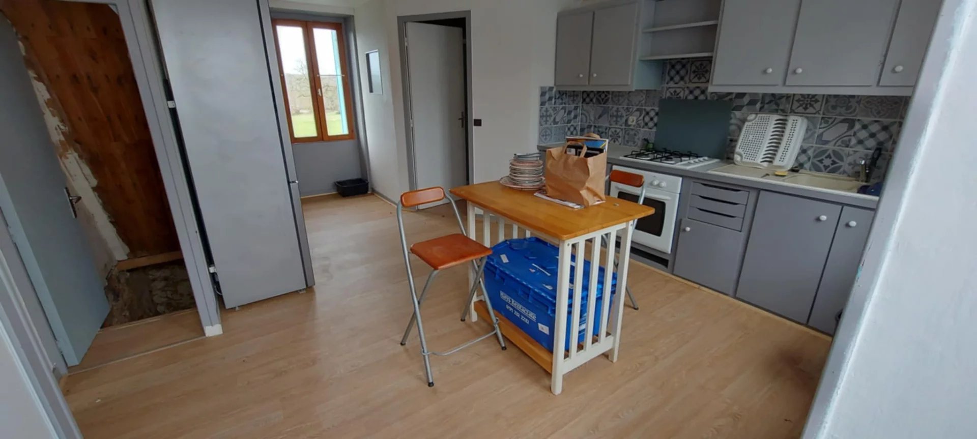 Detached hamlet house close to town, Limousin – France – BVI80014