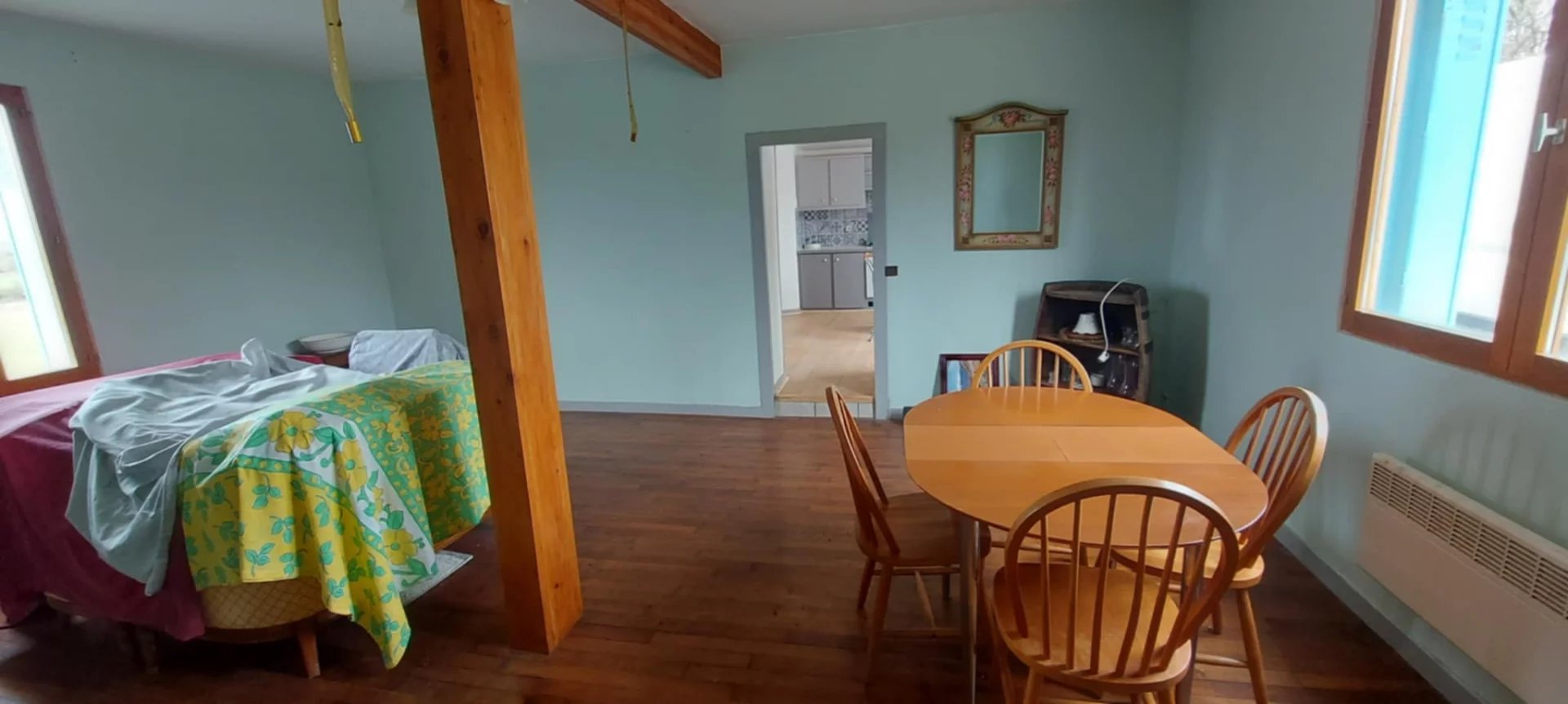 Detached hamlet house close to town, Limousin – France – BVI80014