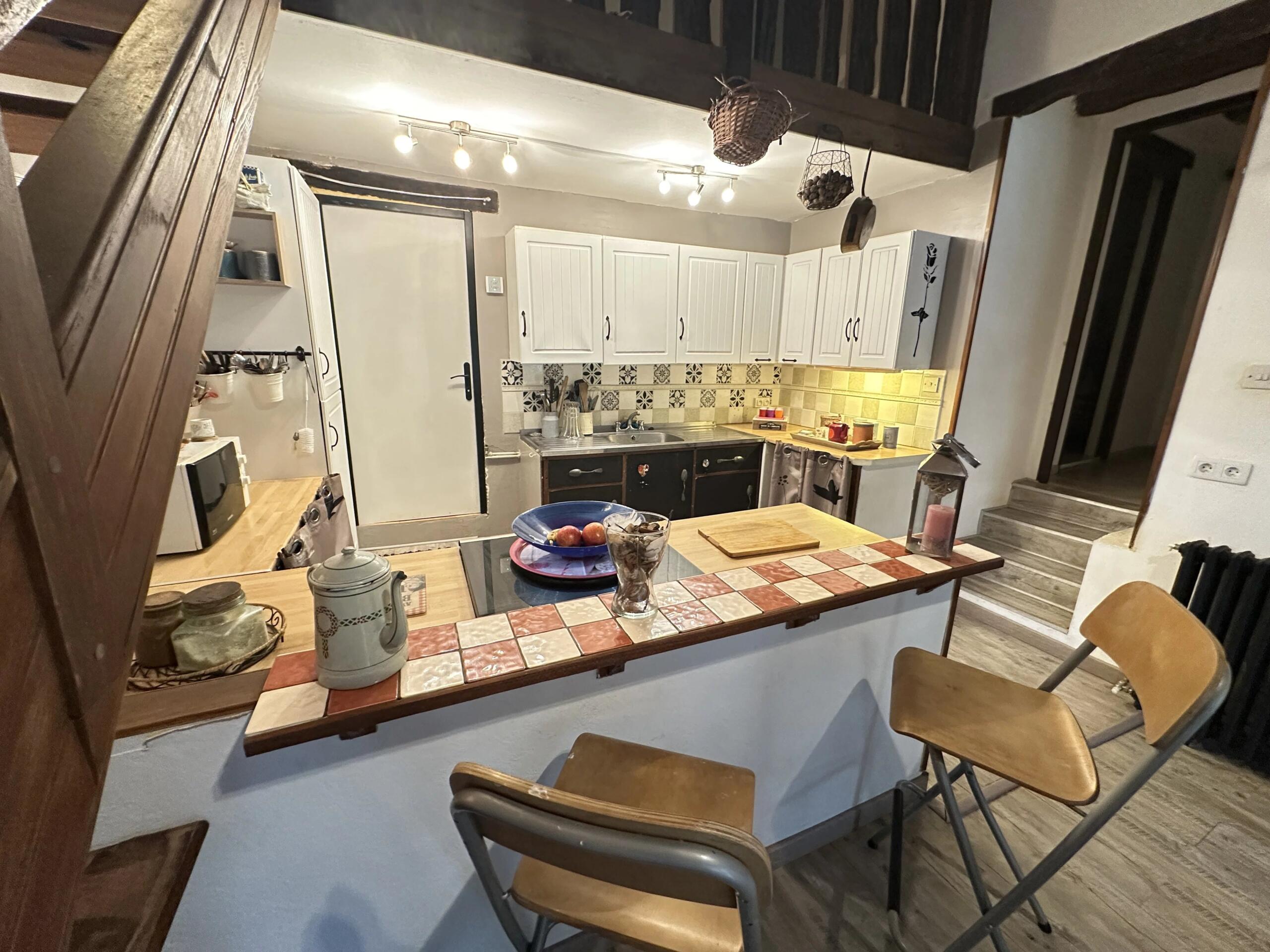 4-bed Stone House with Pool and Countryside Views near Saint-Émilion, Aquitaine – France – BVI83758