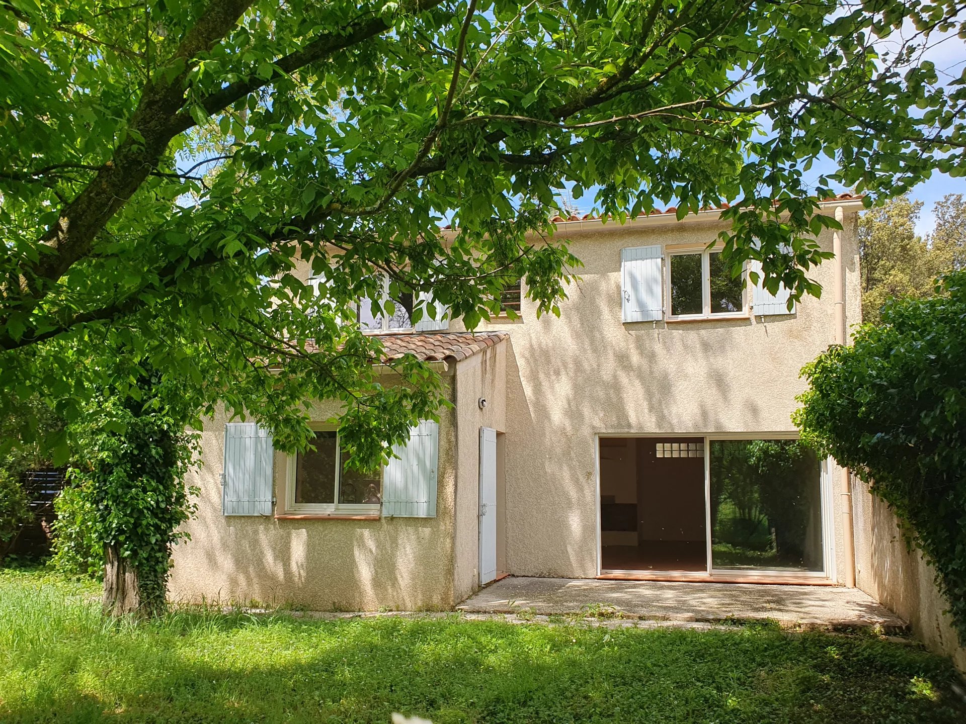 Bright and Peaceful Home Just moments away from the Center of Aix-en-Provence, Provence-Alpes-Côte d’Azur – France – BVI80761