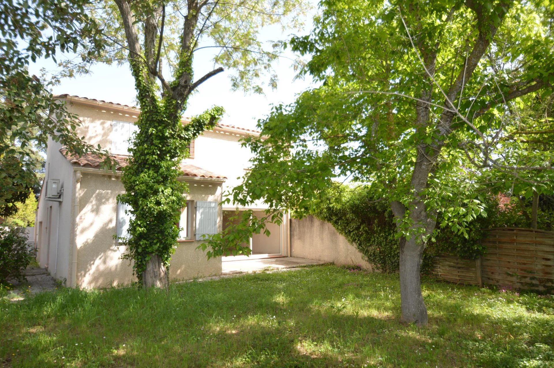 Bright and Peaceful Home Just moments away from the Center of Aix-en-Provence, Provence-Alpes-Côte d’Azur – France – BVI80761