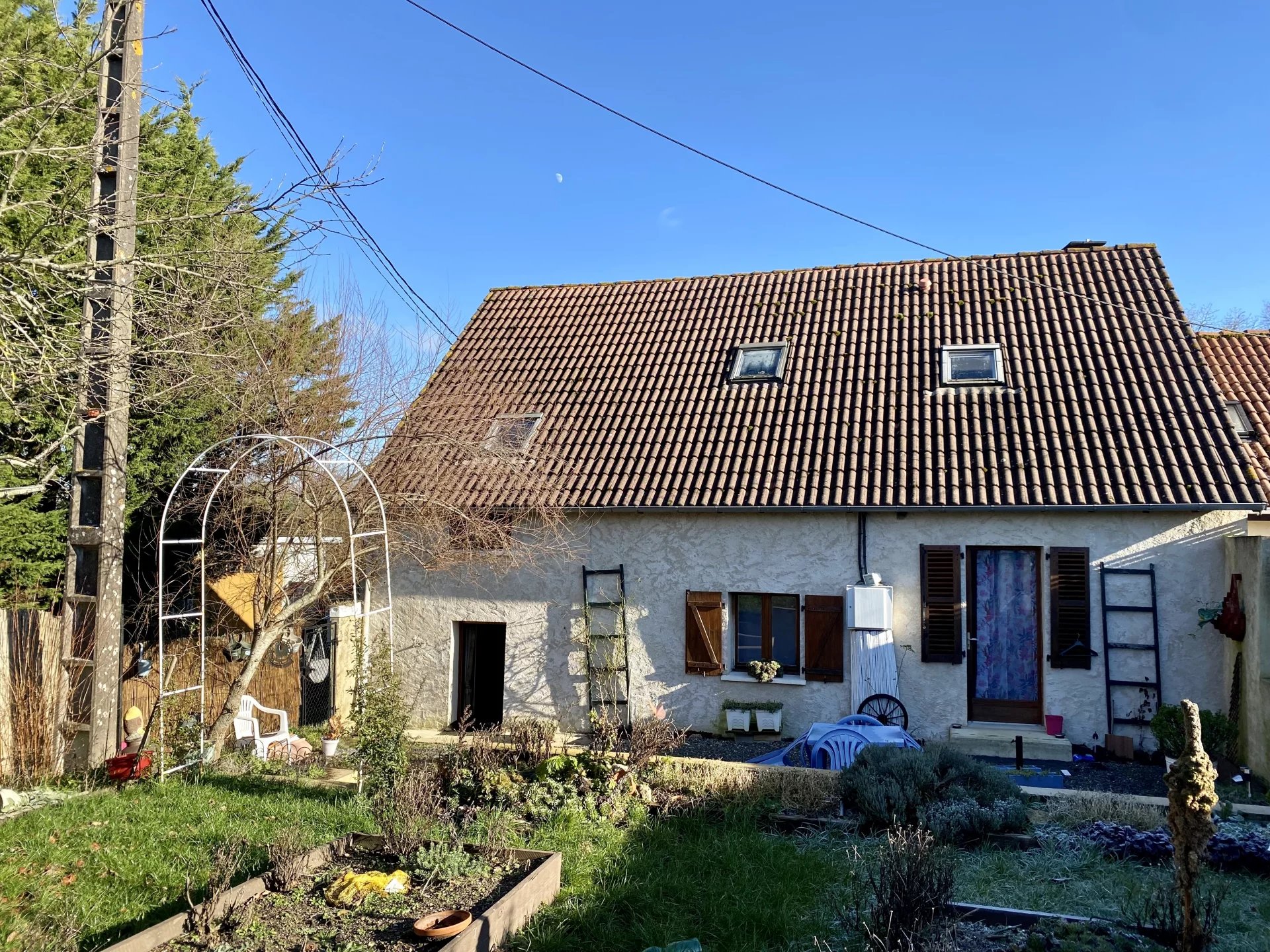 A great price for this 4 bedroom house with a garden!, Limousin – France – BVI73732