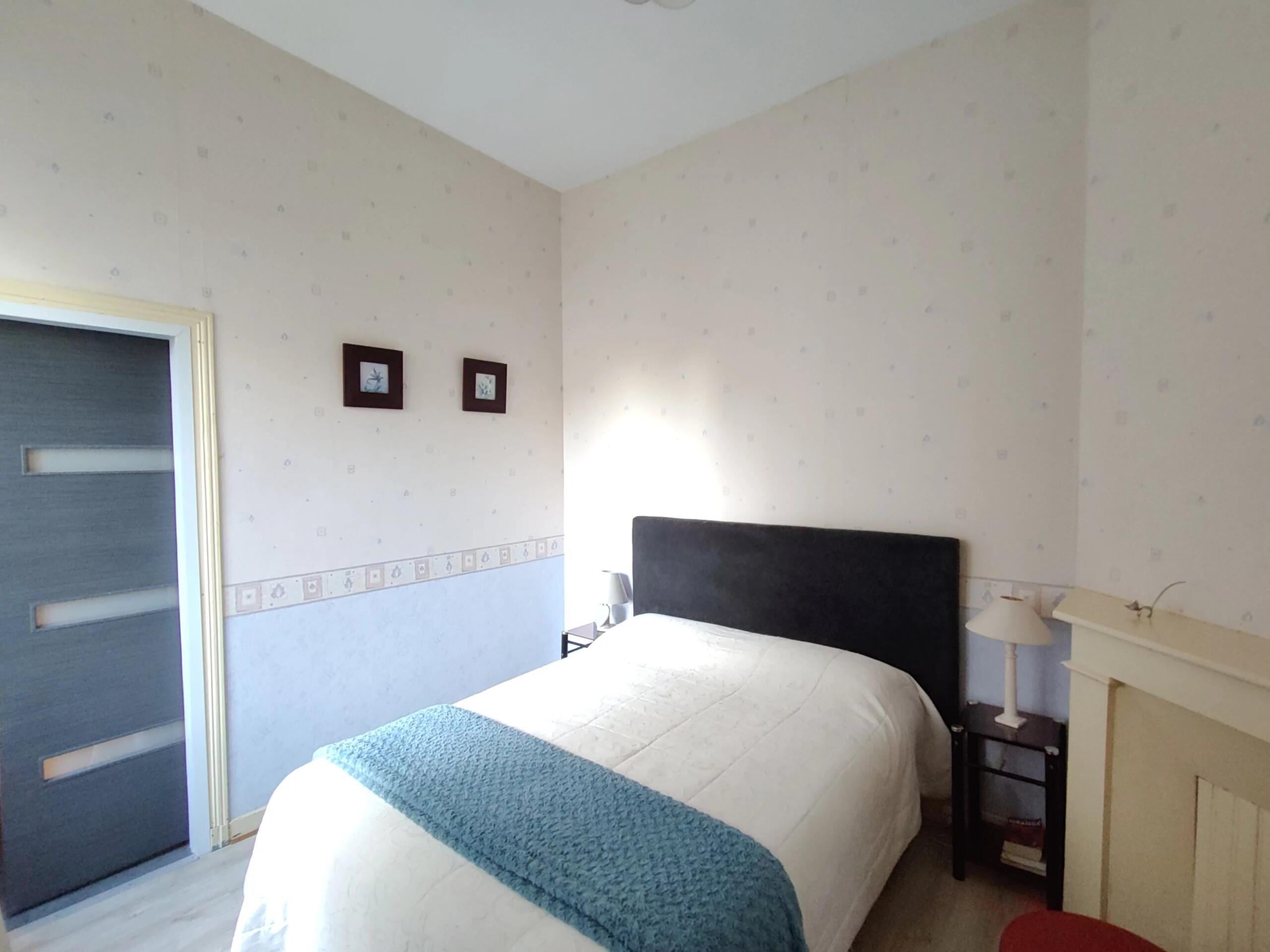 Stone Property with Pool and 4 Hectares of Land, Aquitaine – France – BVI83865