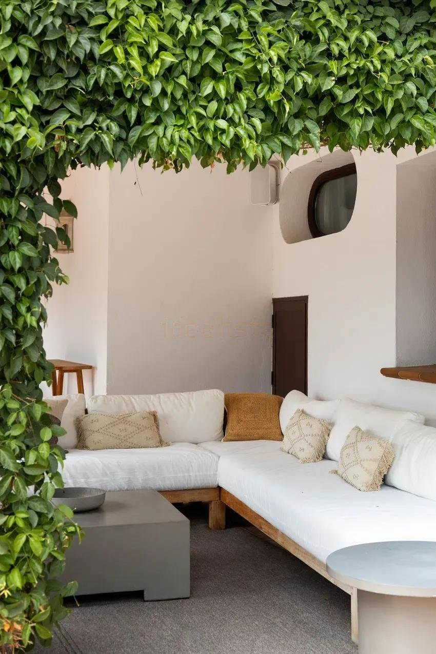 6 bedroom Villa in Marbella, Malaga, Spain – 428-03841P