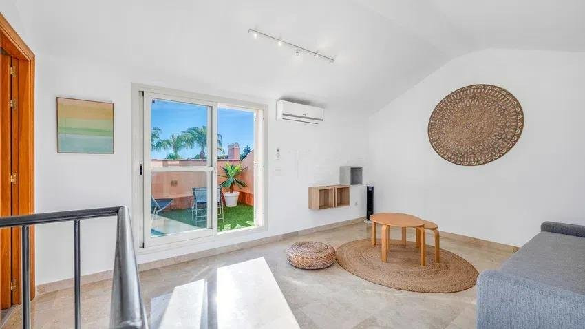 3 bedroom Duplex Penthouse in Marbella, Malaga, Spain – 428-05130P