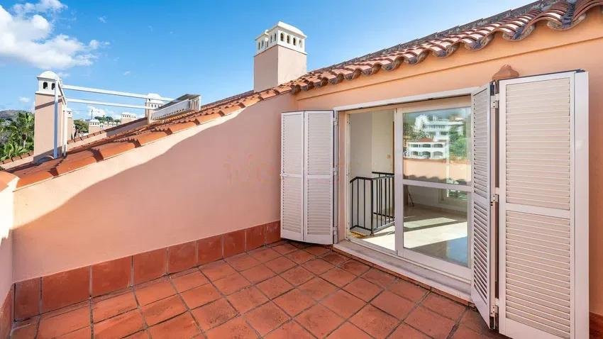 3 bedroom Duplex Penthouse in Marbella, Malaga, Spain – 428-05130P