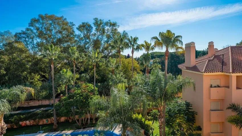 3 bedroom Duplex Penthouse in Marbella, Malaga, Spain – 428-05130P