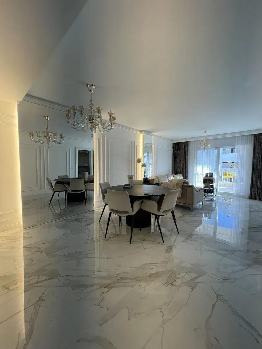 2 bedroom Apartment in Marbella, Malaga, Spain – 428-05152P