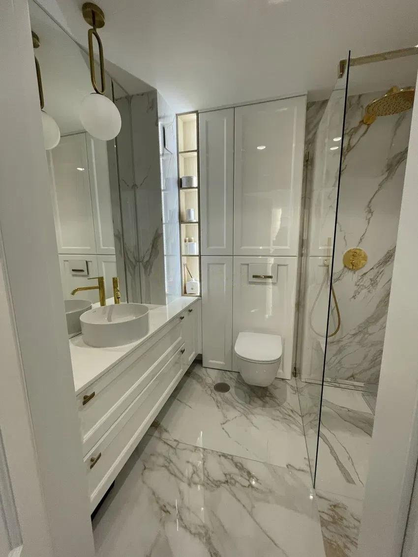 2 bedroom Apartment in Marbella, Malaga, Spain – 428-05152P