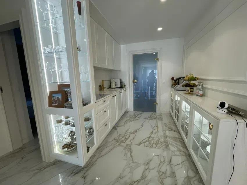 2 bedroom Apartment in Marbella, Malaga, Spain – 428-05152P